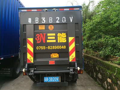 小货车升降尾板，提升运输效率，保障货物安全